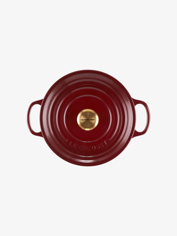 Une rôtissoire bordeaux, LE CREUSET