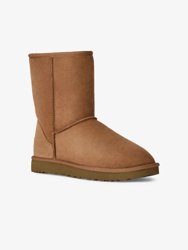 Winterstiefel "Classic Short II" camel, UGG