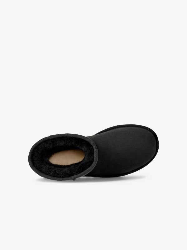 Winterstiefel "Classic Short II" schwarz, UGG