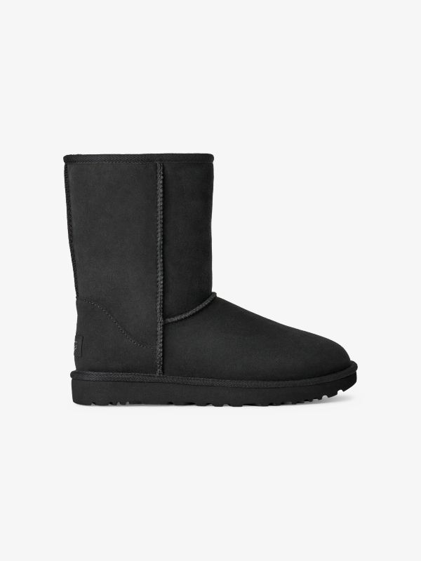 Winterstiefel "Classic Short II" schwarz