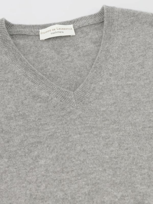 pull en cachemire  mélange de gris, FILIPPO DE LAURENTIIS