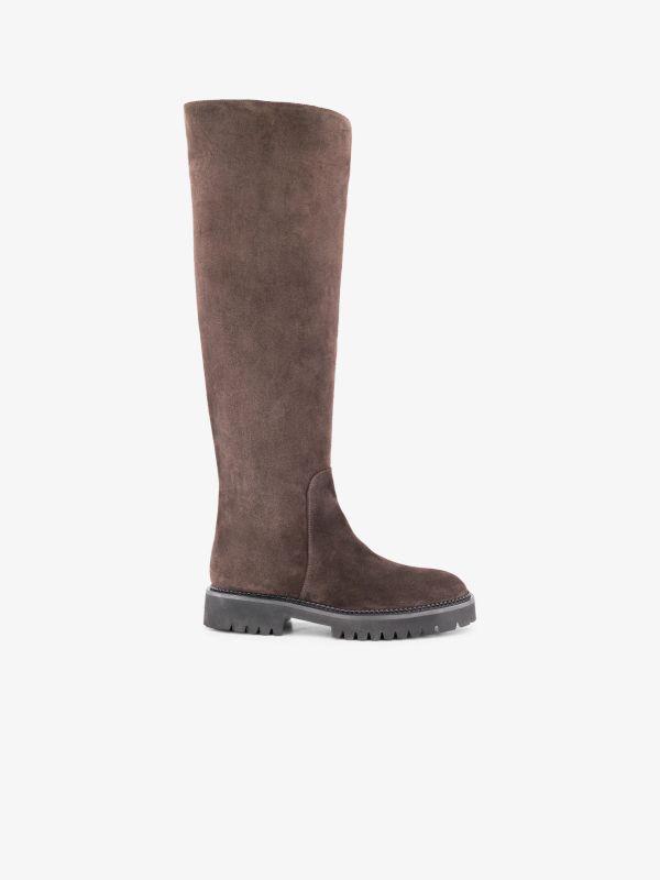 Stiefel braun