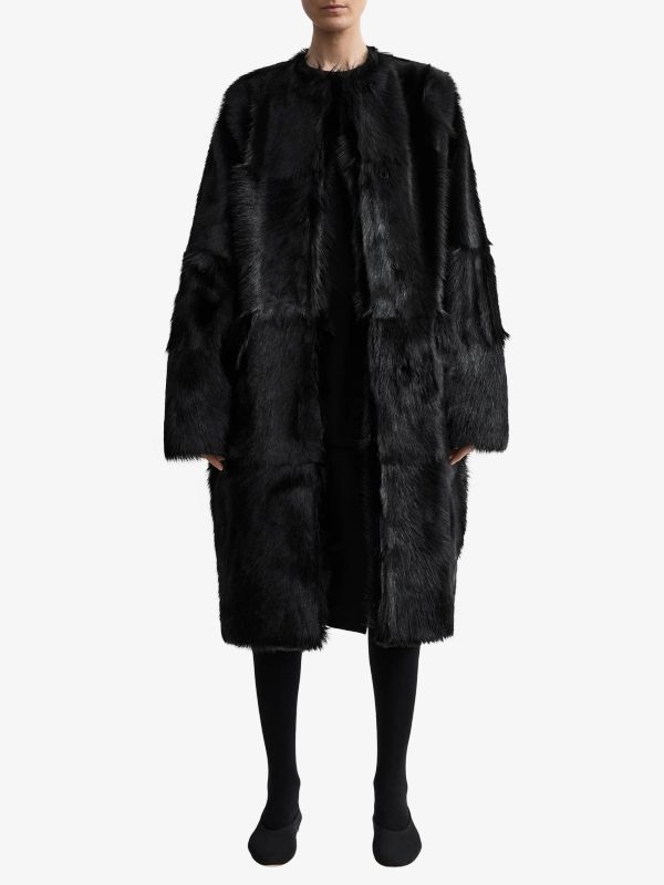 veste en cuir noir, TOTEME