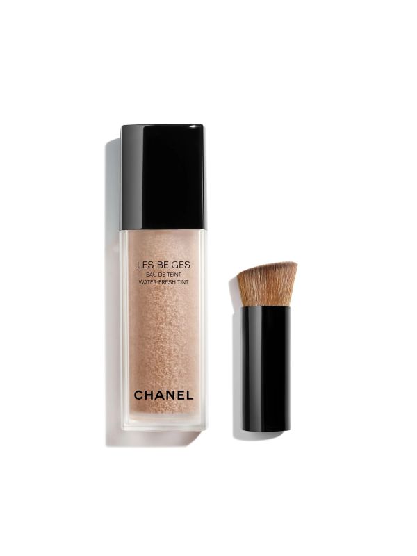 LES BEIGES EAU DE TEINT Eau de teint fraîche aux microbulles de pigments. Effet peau nue. Belle mine naturelle et lumineuse LIGHT