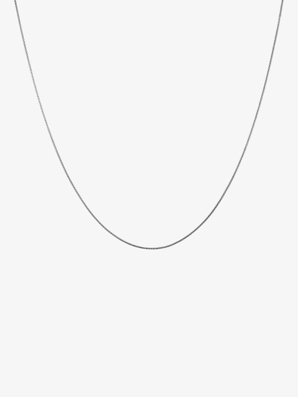 Collier gris acier