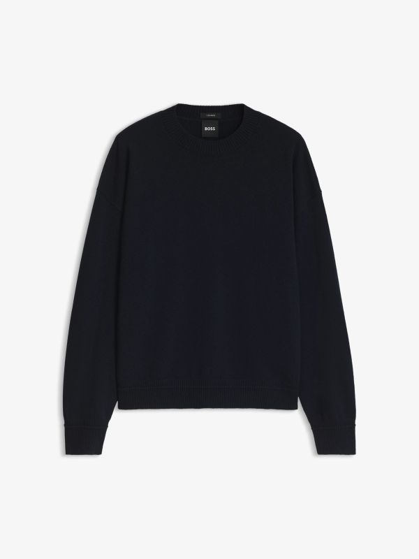 pull en tricot bleu foncé