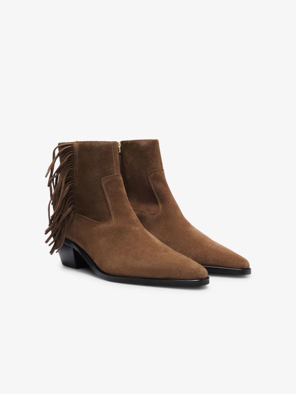 Bottes brun, BOSS