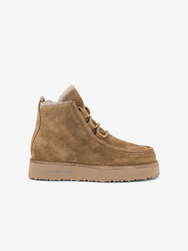 Schnürboot "Auri" camel