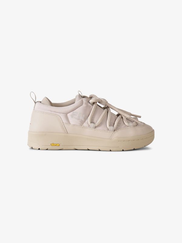 Sneakers beige