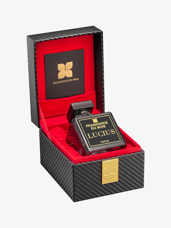 Lucius, FRAGRANCE DU BOIS
