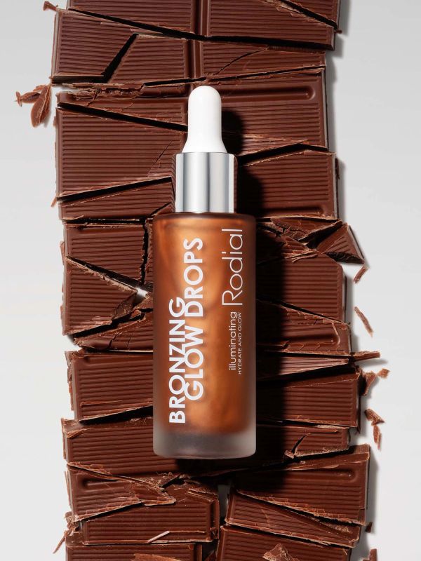 Gouttes illuminatrices « Bronzing Glow » de Bronzer, MALIN+GOETZ