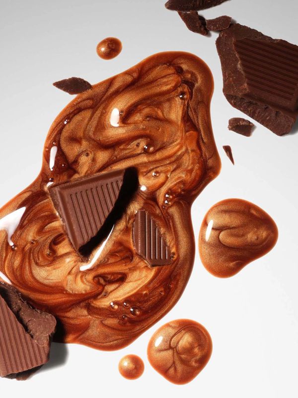 Gouttes illuminatrices « Bronzing Glow » de Bronzer, MALIN+GOETZ