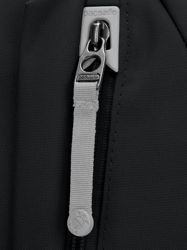 Rucksack GO 25L Backpack schwarz, PACSAFE