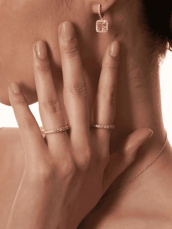 Bague vert, NATKINA