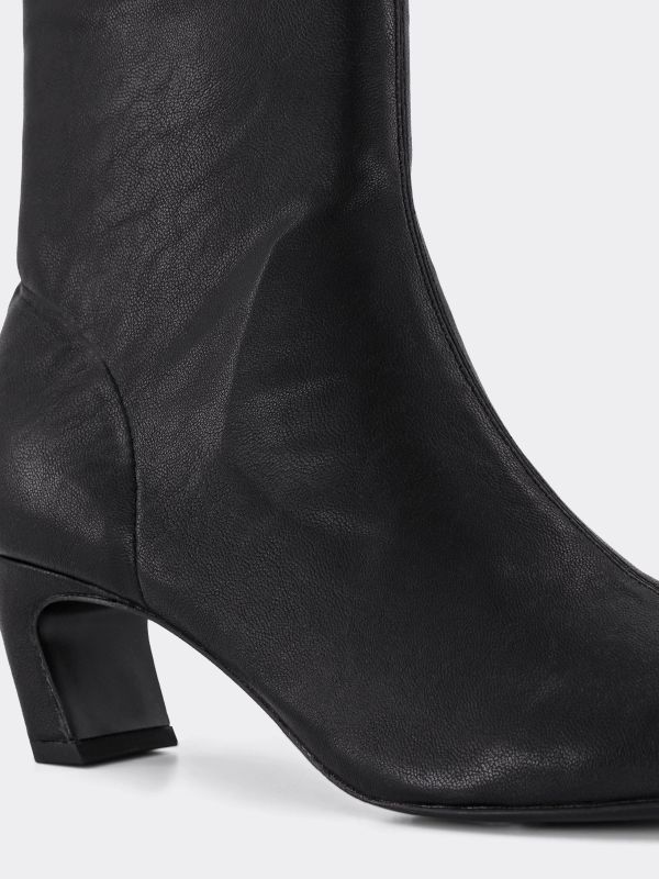 Stiefelette "Viva" schwarz, ASH