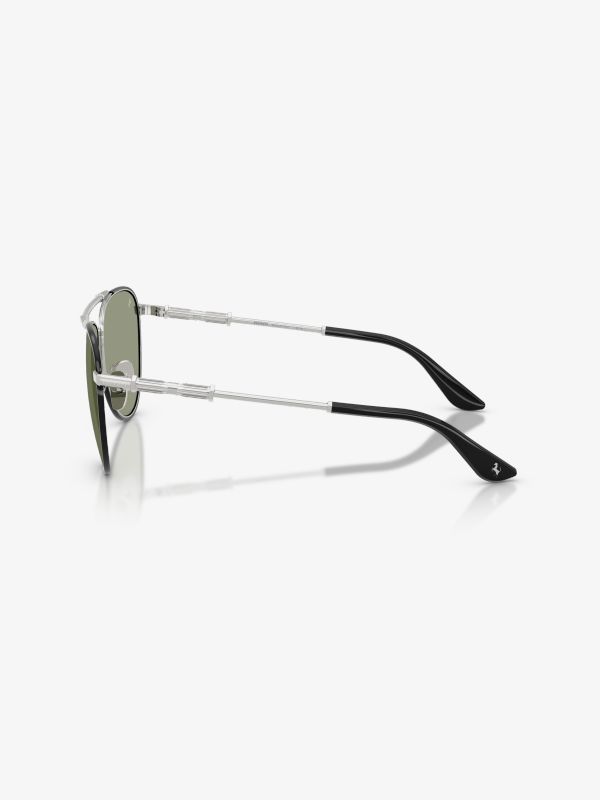 Lunettes de soleil argentée, FERRARI