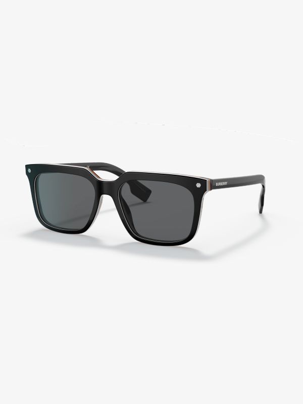 Sonnenbrille schwarz