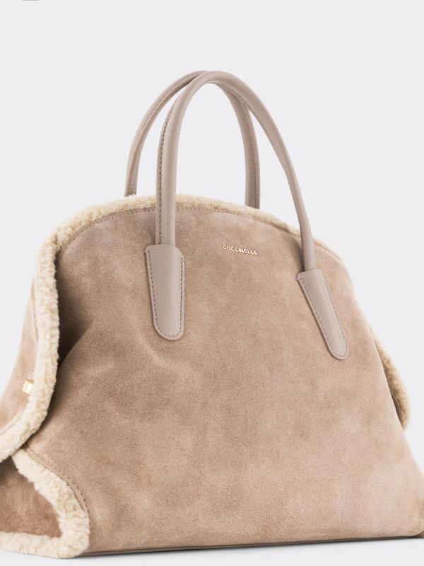 Sac à main "Tylde Suede" brun, COCCINELLE